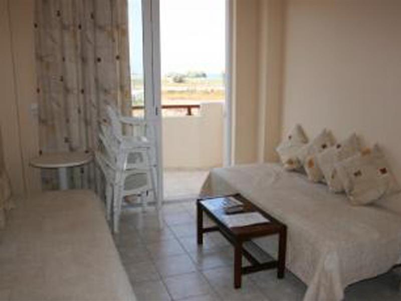 Danaos Beach Apartments Szfáka Kültér fotó